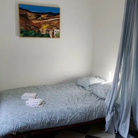 2 Pieces Proche Cathedrale Apartment *